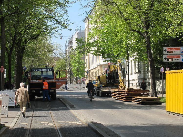 Augsburg: Sperrung der Holbeinstraße Augsburg: Sperrung der Holbeinstraße