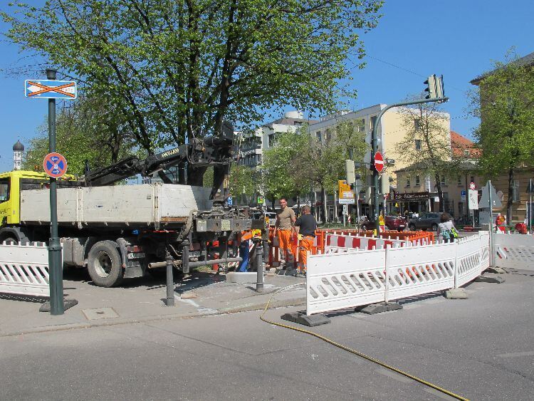 Augsburg: Sperrung der Holbeinstraße Augsburg: Sperrung der Holbeinstraße