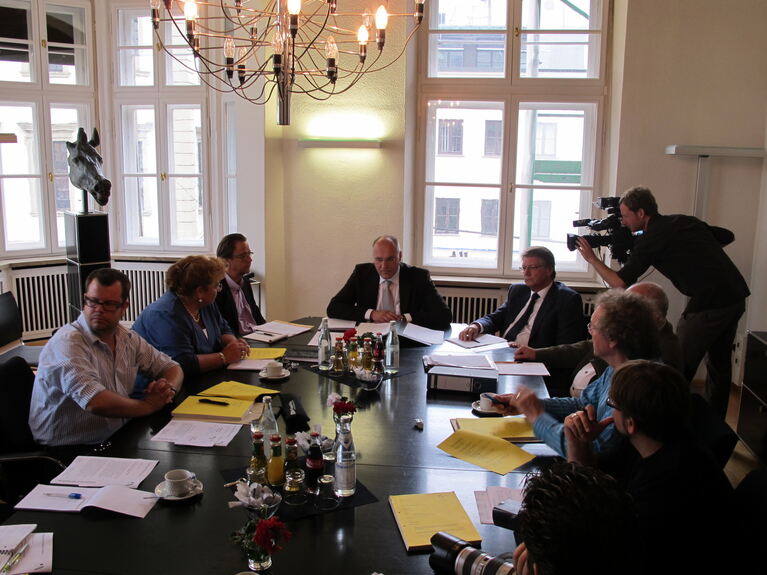 Pressekonferenz: Umbau Hauptbahnhof Augsburg Pressekonferenz: Umbau Hauptbahnhof Augsburg