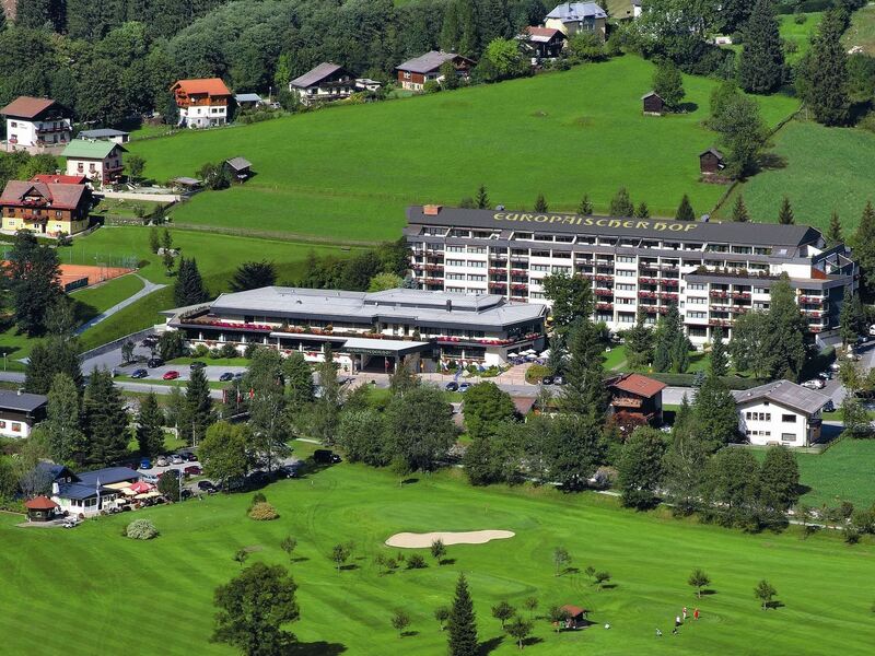 First-Class-Hotel EUROPÄISCHER HOF Sommeransicht