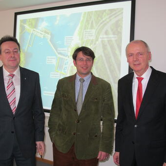Pressekonferenz der Stadtwerke Augsburg zum Bau des Kraftwerks am Hochablass, Foto: B4B SCHWABEN