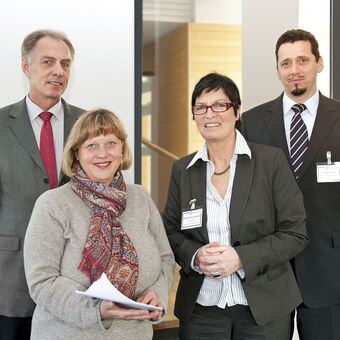 Übergabe des Zuwendungsbescheids für FORCiM³A, Foto: K. Satzinger-Viel / Universität Augsburg