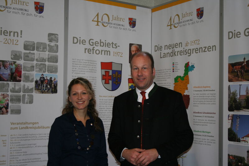 Landrat Martin Sailer gibt den Startschuss für das Jubiläumsjahr des Landkreis Augsburg, Foto: B4B SCHWABEN Landrat Martin Sailer gibt den Startschuss für das Jubiläumsjahr des Landkreis Augsburg, Foto: B4B SCHWABEN