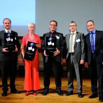 Ersnst Zoller, Juli Gudehus, Bertram Schmidt -Friderichs, Reiner Kaufmann, Bernhard Niemela. Foto: C.H. Beck.