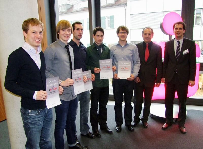 Siegerteam der Sparkasse Ulm mit Peter Bailer und Dr. Christian Wirtz, Foto: Sparkasse Ulm Siegerteam der Sparkasse Ulm mit Peter Bailer und Dr. Christian Wirtz, Foto: Sparkasse Ulm