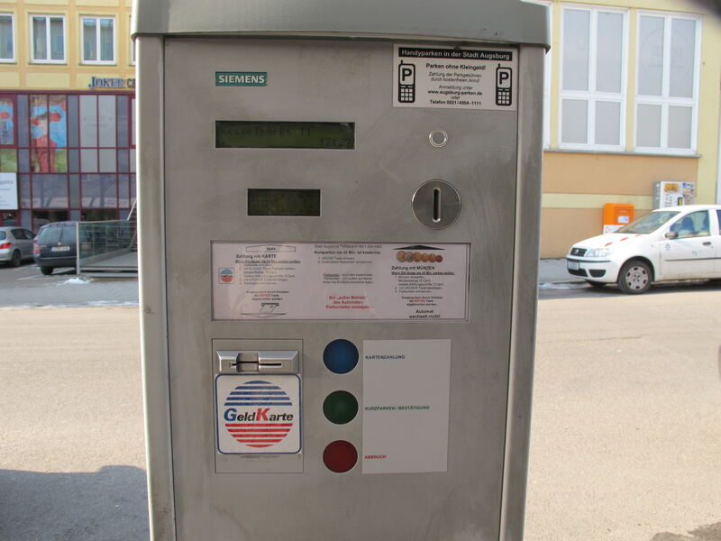 Parkautomat in der Augsburger Innenstadt, Foto: B4BSCHWABEN Parkautomat in der Augsburger Innenstadt, Foto: B4BSCHWABEN