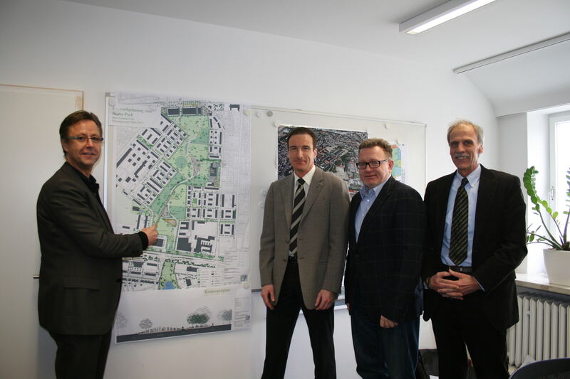 Baureferent Gerd Merkle, Manfred Dumberger, Stephan Deuter, Manfred Deutschmann, Foto: B4BSCHWABEN 