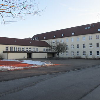 In der Kleinen Halle an der Mittelschule Friedberg soll die neue Mensa für die Schüler entstehen, Foto: B4B SCHWABEN