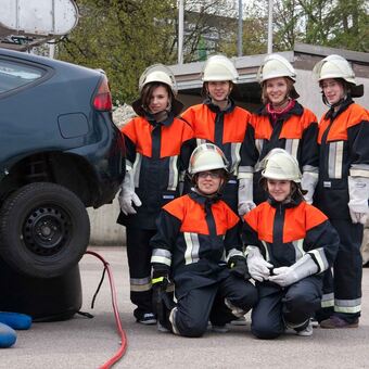 Girls´Day bei der Feuerwehr Kempten, Foto: Girls'Day - Mädchen-Zukunftstag
