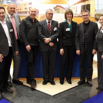 Immobilientage. T. Wittmann, A. Gumpp, F. Lattke, K. Moser, M. Medrano, N. Reinfuss, J. Chudalla. Foto: Regio Augsburg Wirtsch