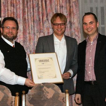WJ-Senator Achim Schubert, den Landesvorsitzenden der WJ-Bayern Tim Schlotthauer und Frank Söder, Foto: wj donau-ries
