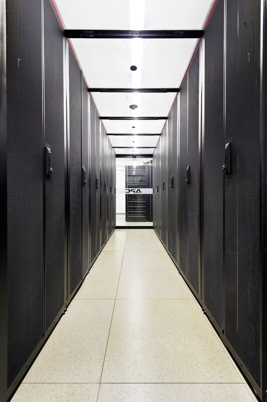 Das neue Rechenzentrum von LEW TelNet nimmt den Betrieb auf, Foto: LEW/Funck