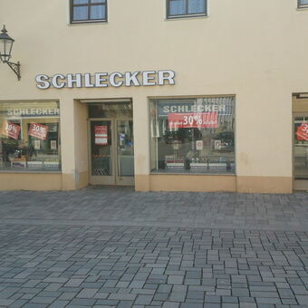 Auch der Schlecker Markt in Friedberg schließt zum 24. März für immer seine Türen, Foto: B4B SCHWABEN