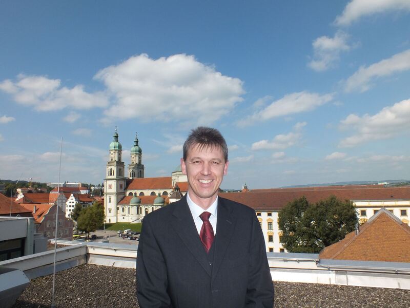 Reinhard Valenta löst Erwin Frick ab. Foto: Sparkasse Allgäu