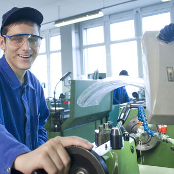 Entdecken und Forschen, Foto: Fotolia