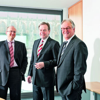 Wolfgang Hach, Manfred Oster und Dr. Guido Steeb, Foto: Sparkasse Ulm