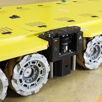 KUKA Roboter liefer zwei Transportfahrzeuge an Airbus, Foto: KUKA Roboter GmbH