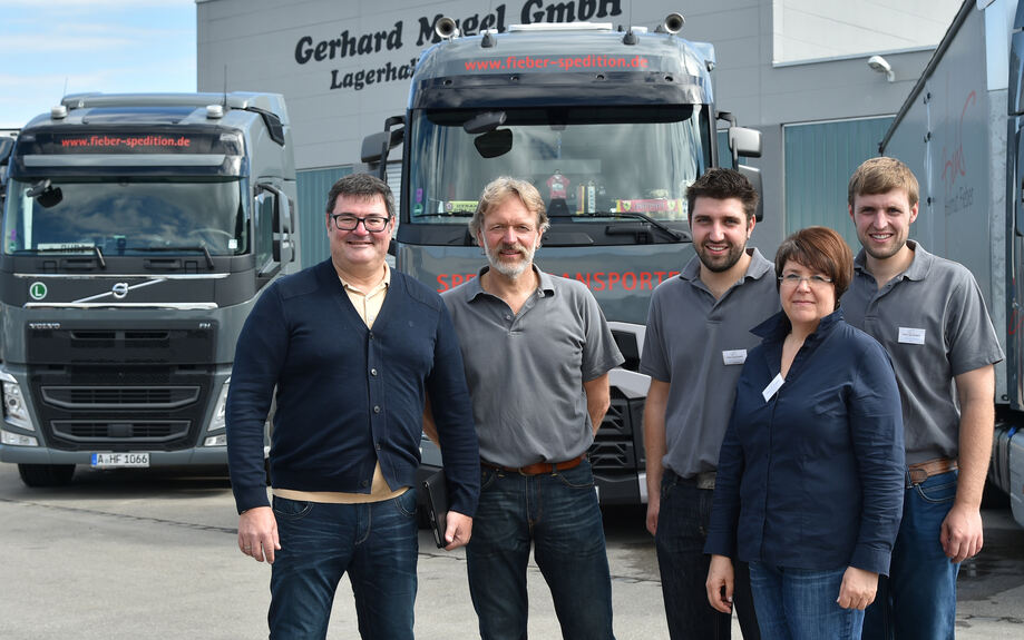 Volvo Trucks Augsburg Renault Trucks Augsburg Tag der offenen Tür: Lech-Garagen feiern Partnerschaft mit Volvo Trucks