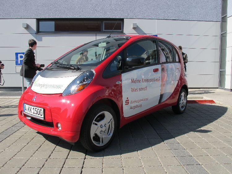 Strom tanken! Inbetriebnahme einer Zapfsäule von LEW und der Kre