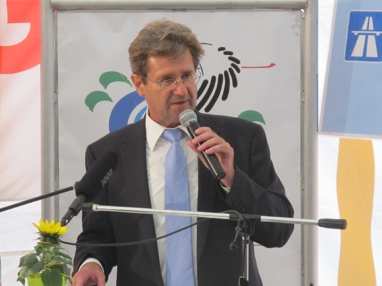 Spatenstich für die A8 mit Dr. Peter Ramsauer