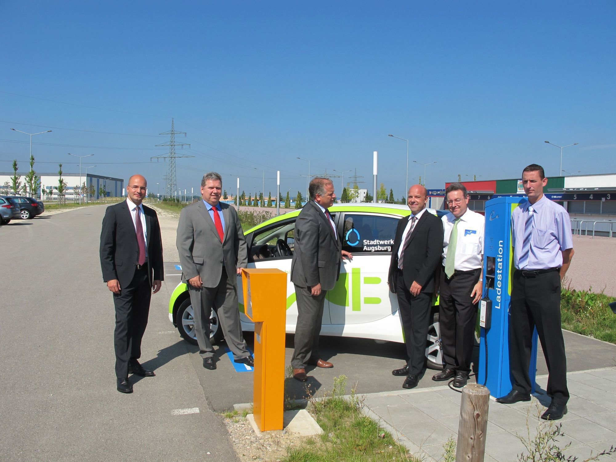 Die Stadtwerke Augsburg erweitern Fahrzeugpool um das Elektroauto Citroen C-Zero, Foto B4B SCHWABEN