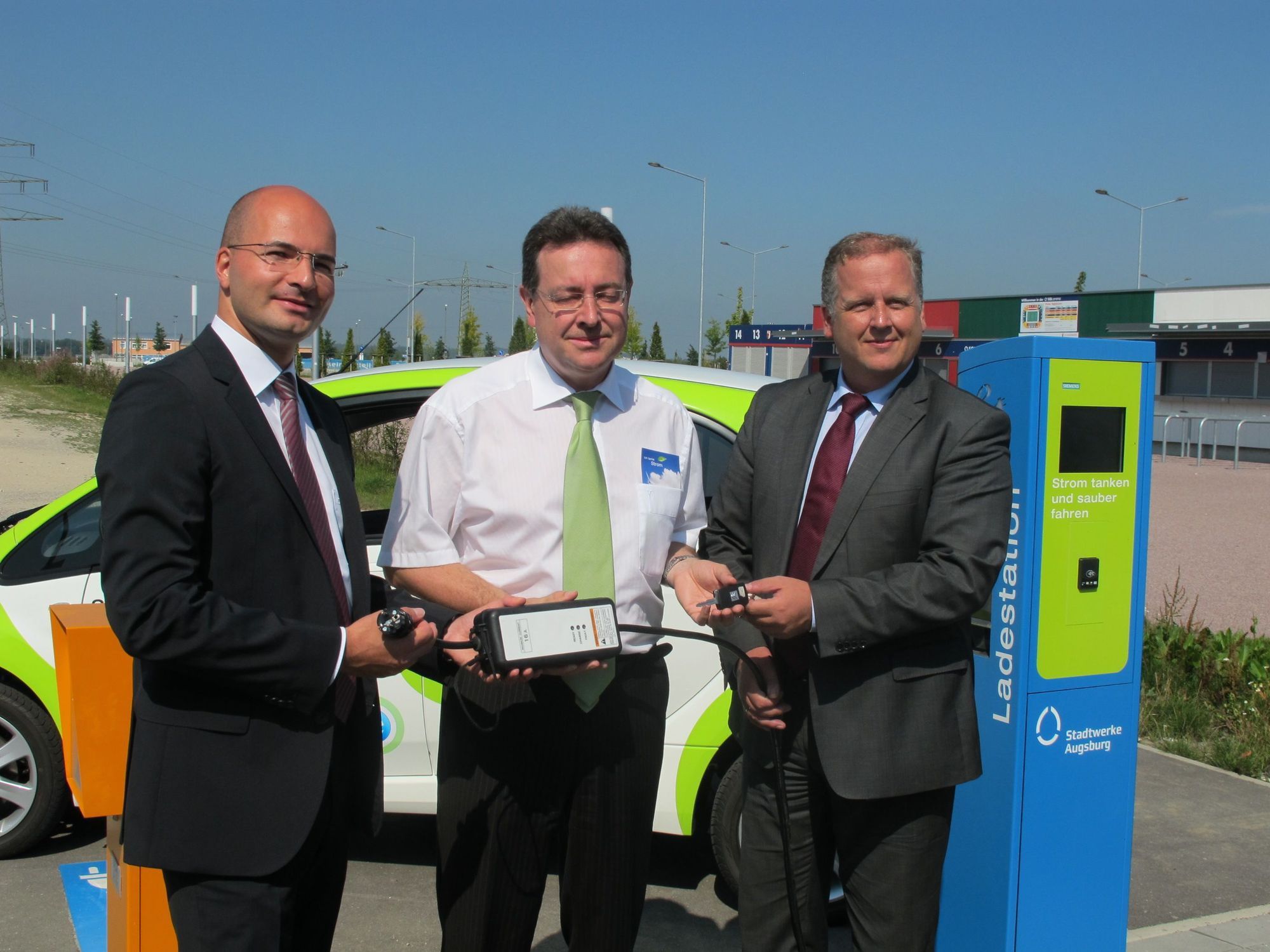 Die Stadtwerke Augsburg erweitern Fahrzeugpool um das Elektroauto Citroen C-Zero, Foto B4B SCHWABEN