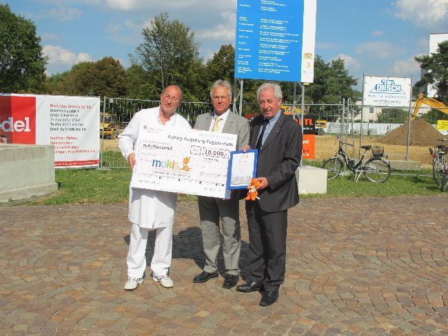 Spendenübergabe des Rotary Clubs an die mukis zum Aufbau der neuen Kinderklinik Augsburg, Foto: B4B SCHWAB