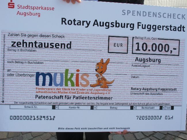 Spendenübergabe des Rotary Clubs an die mukis zum Aufbau der neuen Kinderklinik Augsburg, Foto: B4B SCHWAB