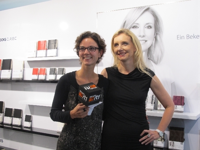 Moderatorin Alexandra Berger von hitradio.rt1 nordschwaben und Jette Joop , Foto: B4B SCHWABEN