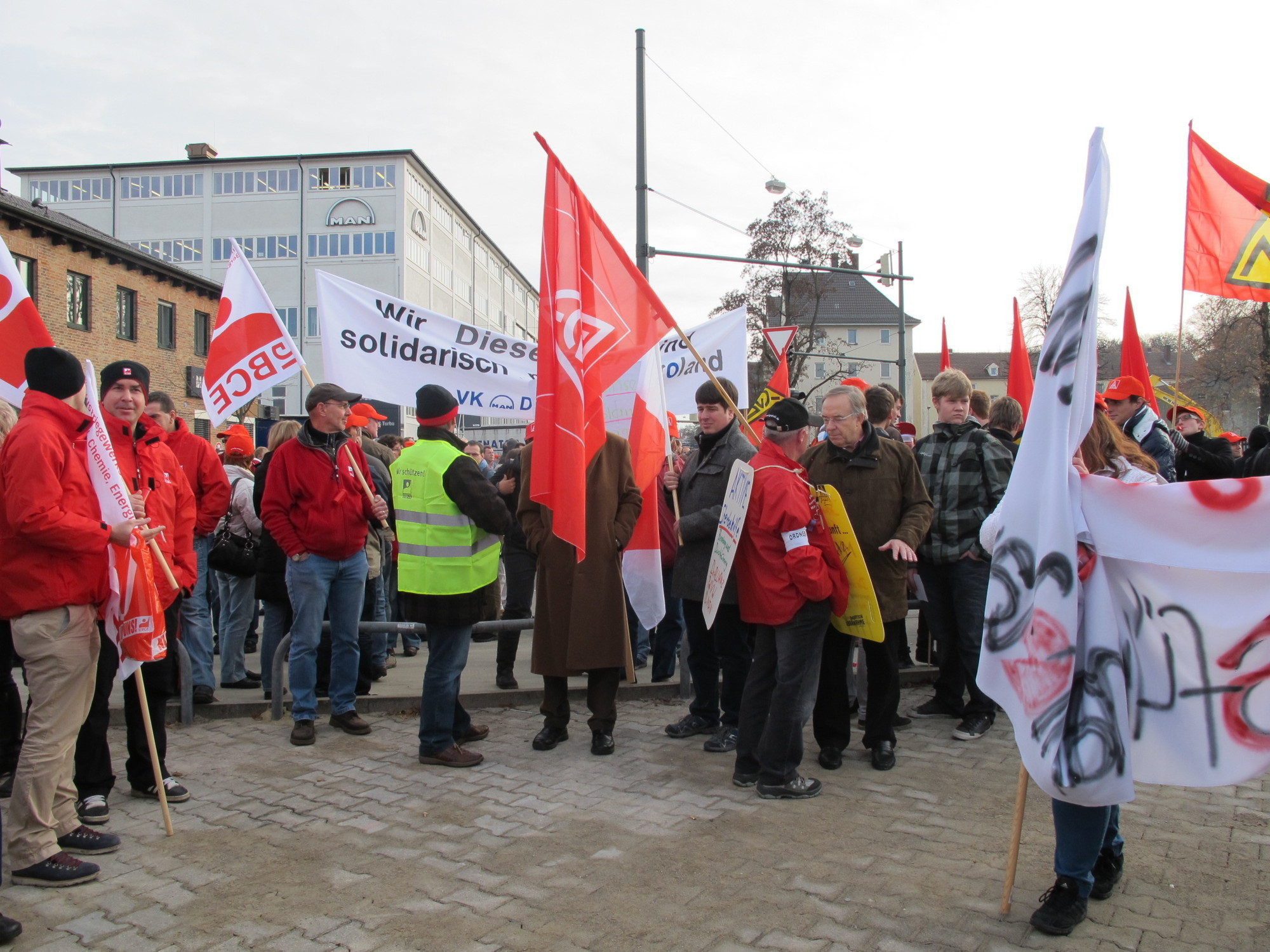 Protestkundgebung zur manroland Insolvenz, Foto: B4BSCHWABEN
