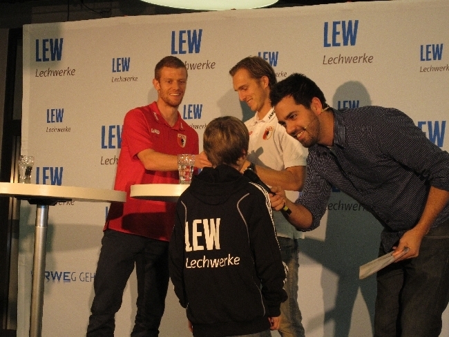 Im Wettbewerb "Leitstung lohnt" konnten 11 Vereine die LEW überzeugen, Foto: B4B SCHWABEN