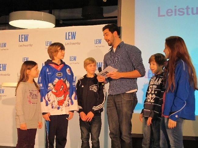 Im Wettbewerb "Leitstung lohnt" konnten 11 Vereine die LEW überzeugen, Foto: B4B SCHWABEN