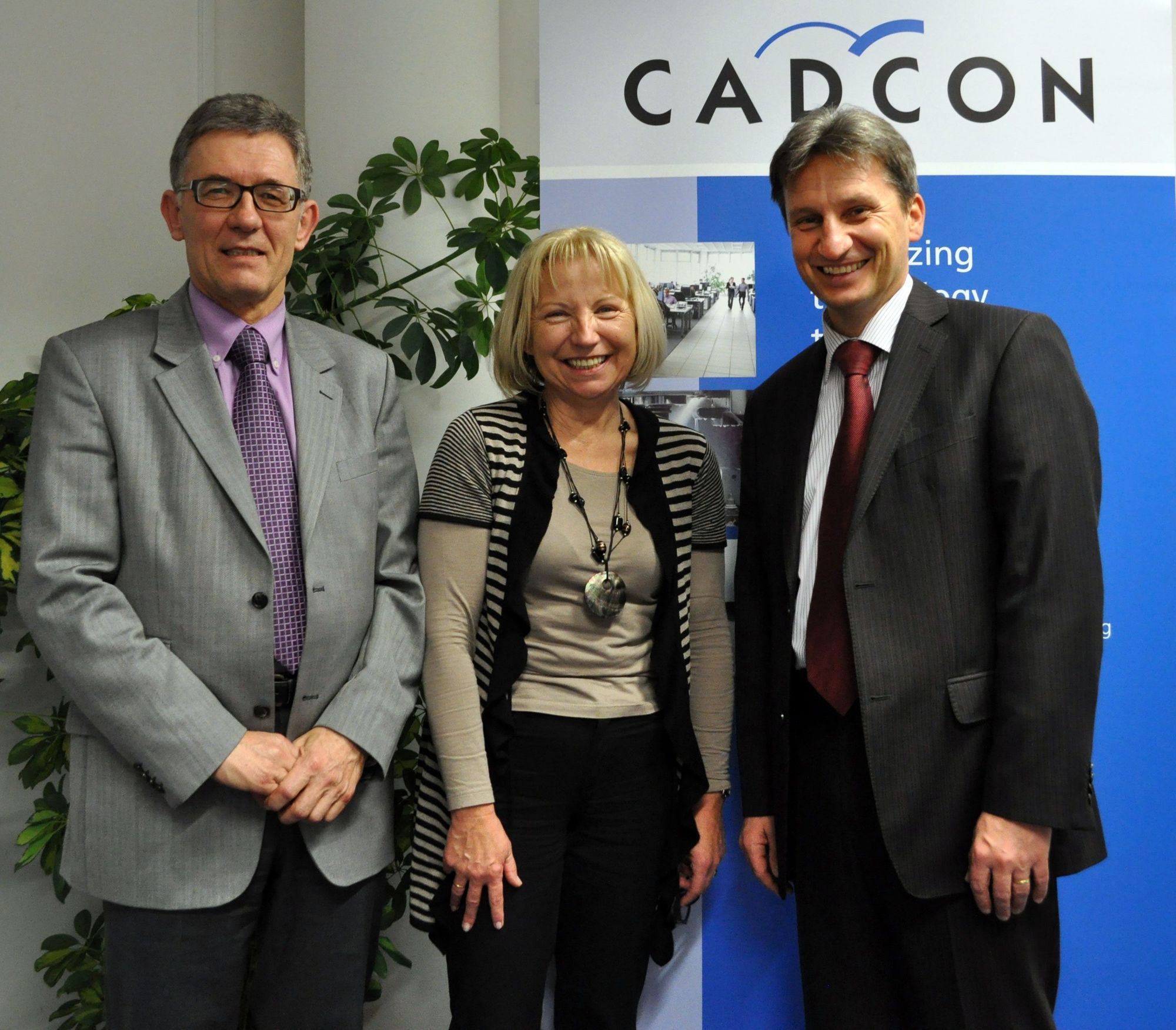 Der Arbeitskreis SCHULEWIRTSCHAFT zu Gast bei CADCON in Gersthofen, Foto: CADCON