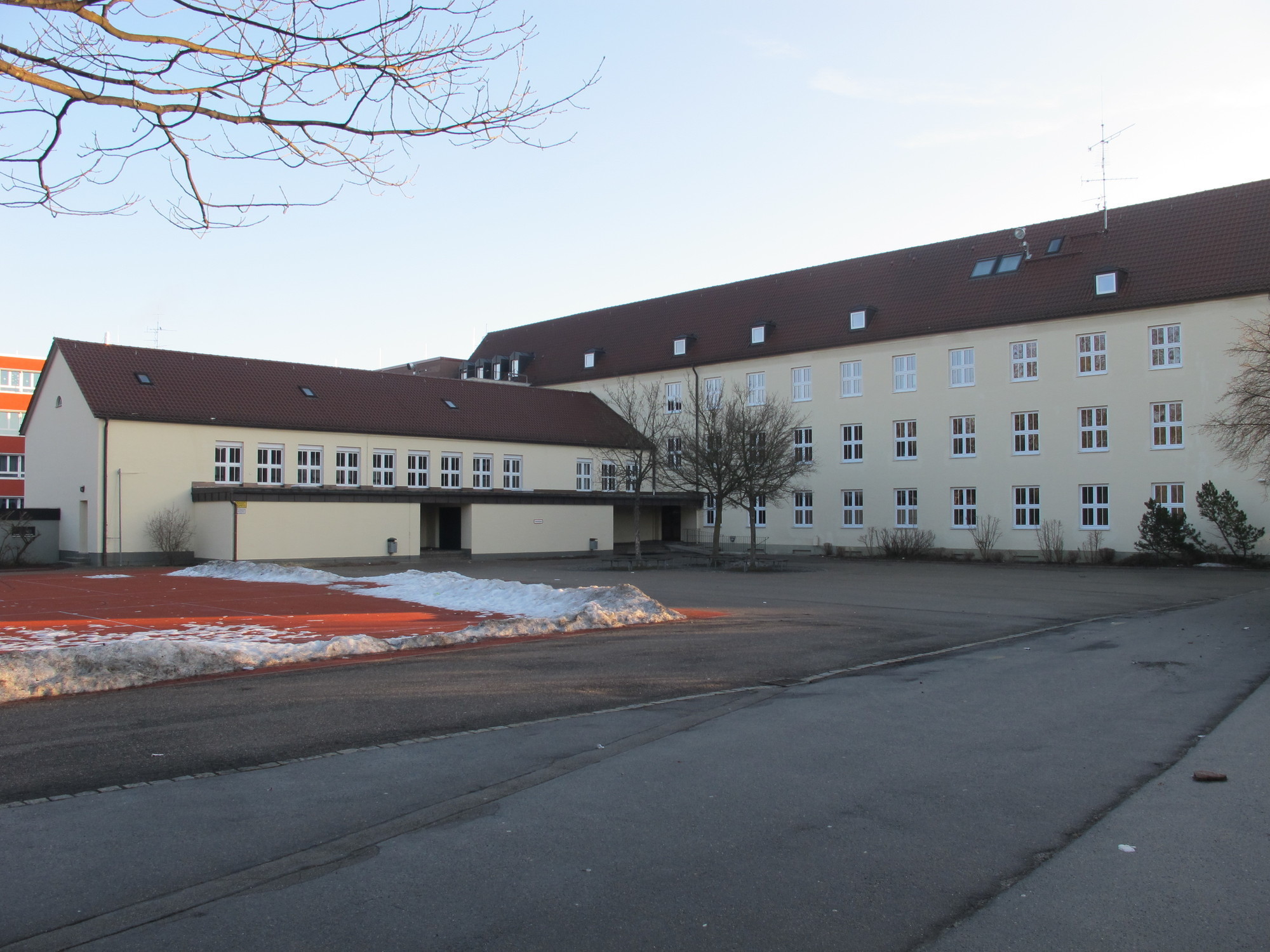 In der Kleinen Halle an der Mittelschule Friedberg soll die neue Mensa für die Schüler entstehen, Foto: B4B SCHWABEN