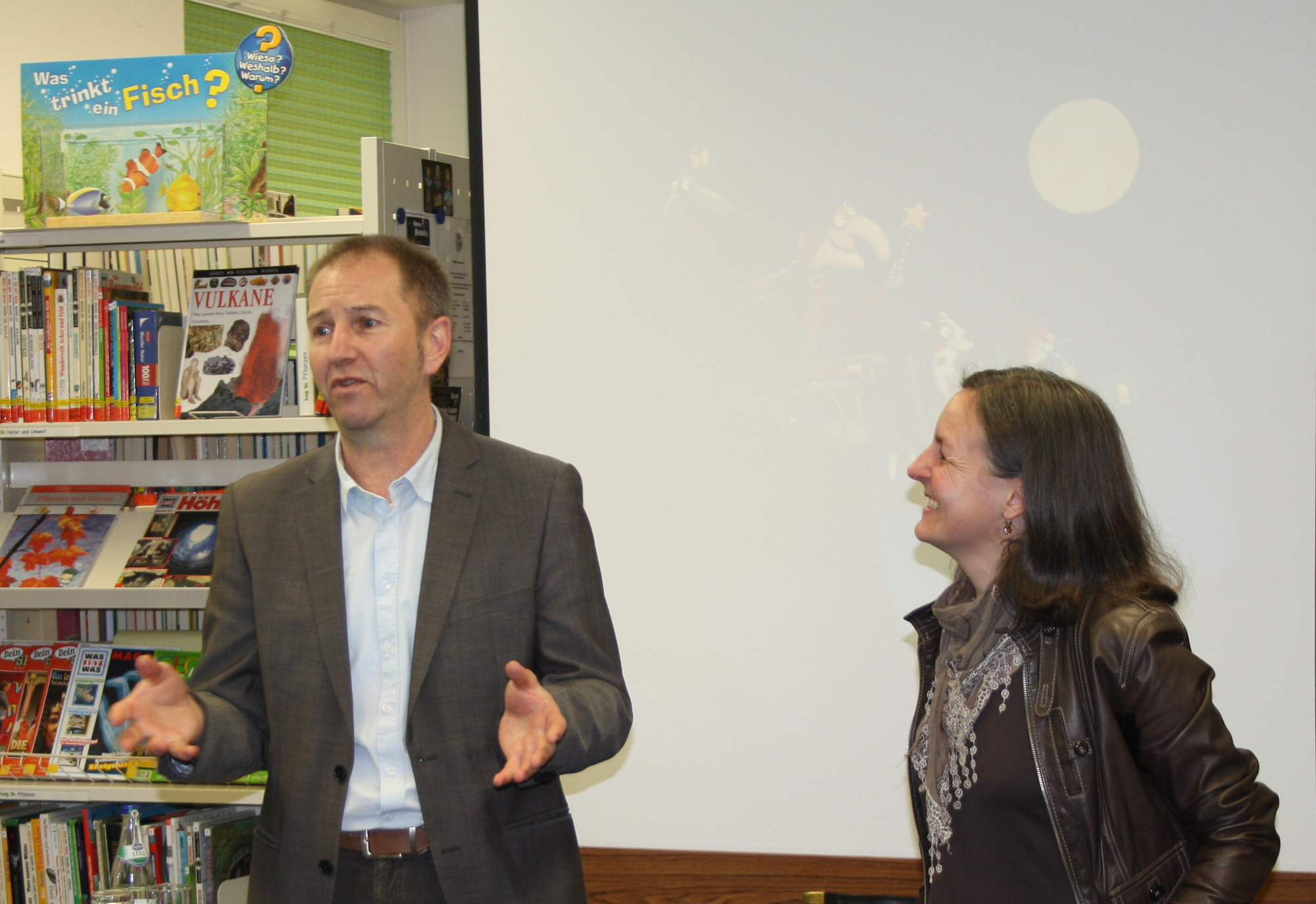 Günter Katheder-Göllner und Heike Minnich beim Lesepatentreffen in Mertingen, Foto: Landratsamt Donau-Ries
