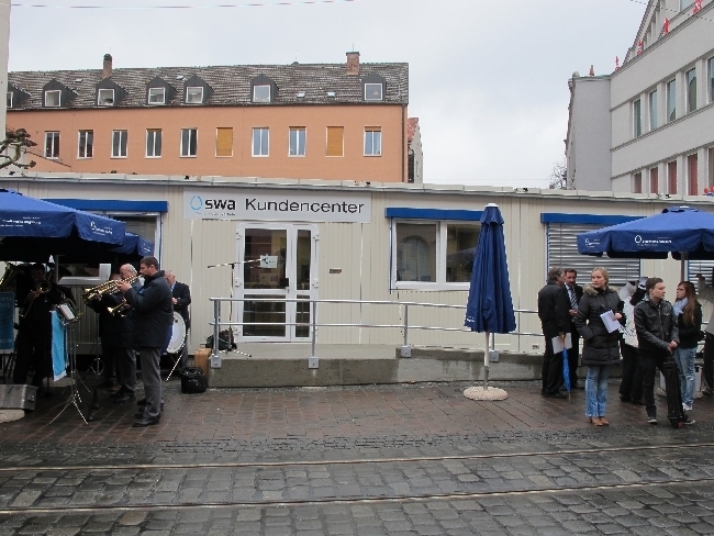 Das Stadtwerke-Kundencenter nimmt offiziell den Betrieb auf, Foto: B4B SCHWABEN