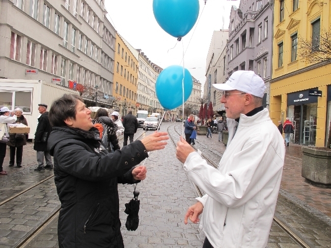 Das Stadtwerke-Kundencenter nimmt offiziell den Betrieb auf, Foto: B4B SCHWABEN