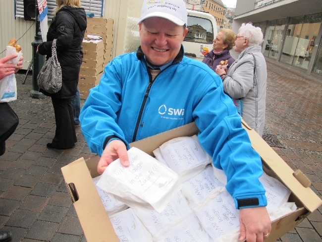 Das Stadtwerke-Kundencenter nimmt offiziell den Betrieb auf, Foto: B4B SCHWABEN