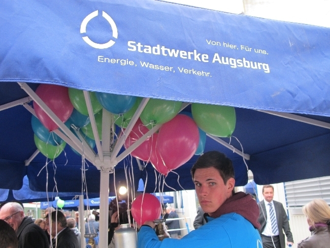 Das Stadtwerke-Kundencenter nimmt offiziell den Betrieb auf, Foto: B4B SCHWABEN