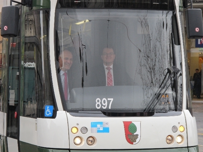 Das Stadtwerke-Kundencenter nimmt offiziell den Betrieb auf, Foto: B4B SCHWABEN