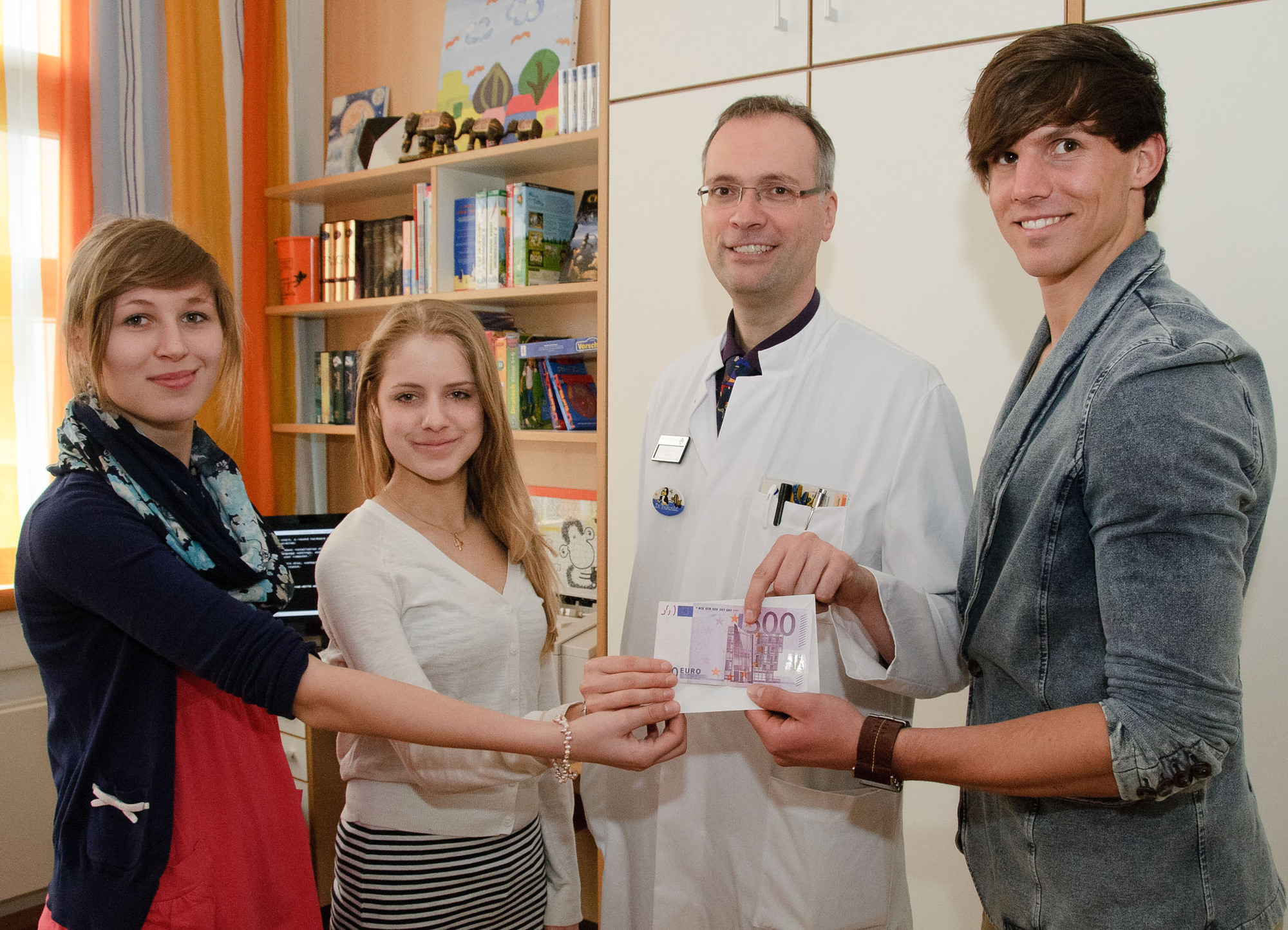 Michaela Brauneis, Sandra Daniel, Prof. Dr. Dr. Michael Frühwald, Markus Dunstheimer, Foto: Ulrich Wirth/Klinikum Augburg