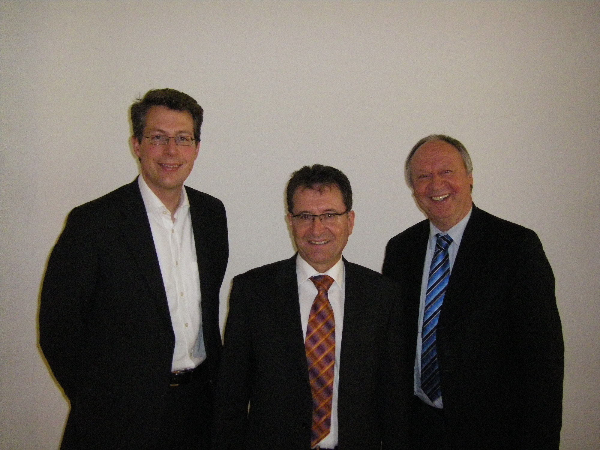 In Ulm dabei: Dr. Markus Blume (Mitglied des Landtags), Theo Karmann, Prof. Dr. Hans-Peter Niedermeier, Foto: T. Karmann