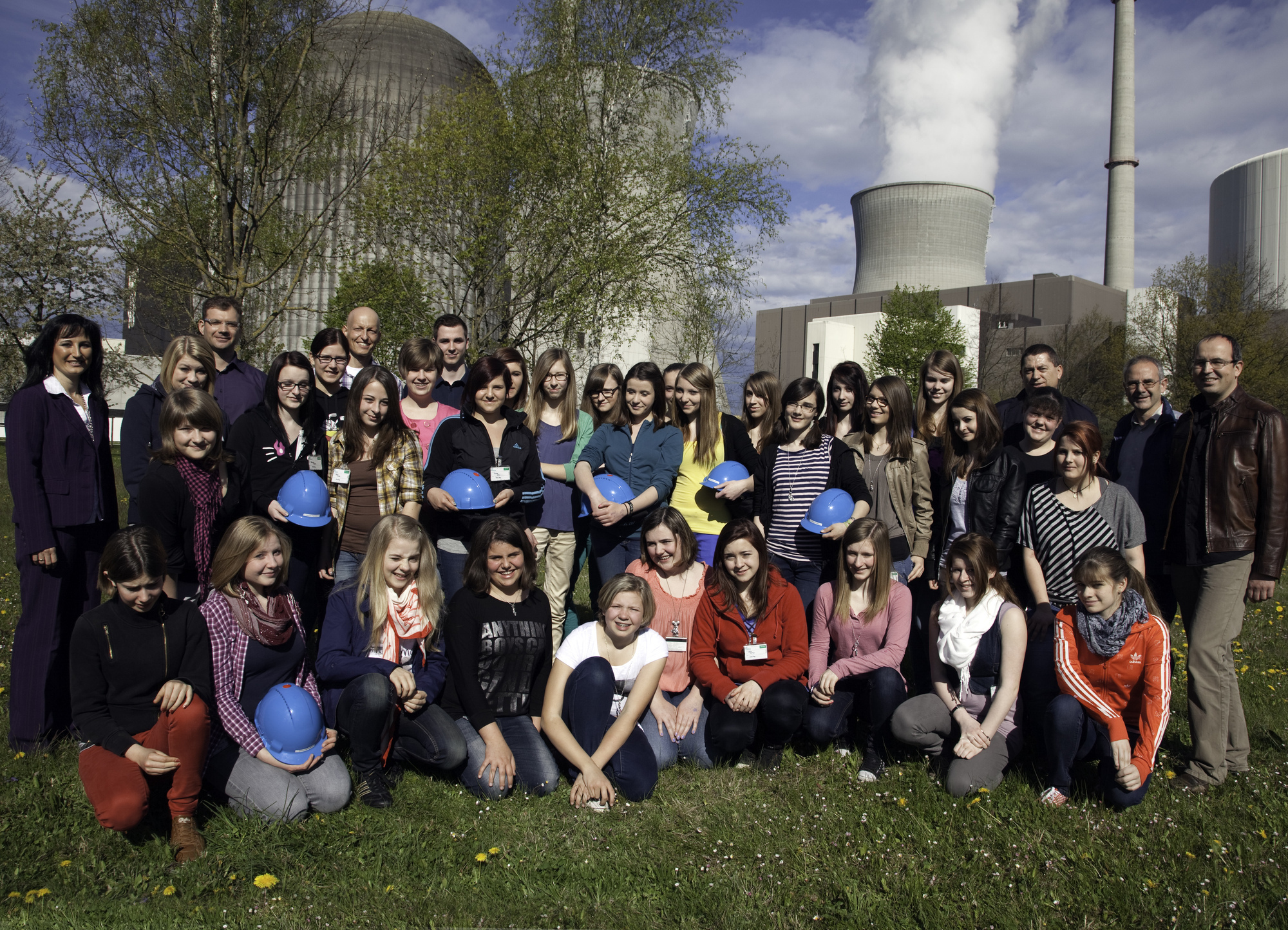 31 junge Mädchen erhielten im Rahmen des Girls´Day Einblicke in verschiedene technische Bereiche des Kernkraftwerks. Foto: KGG