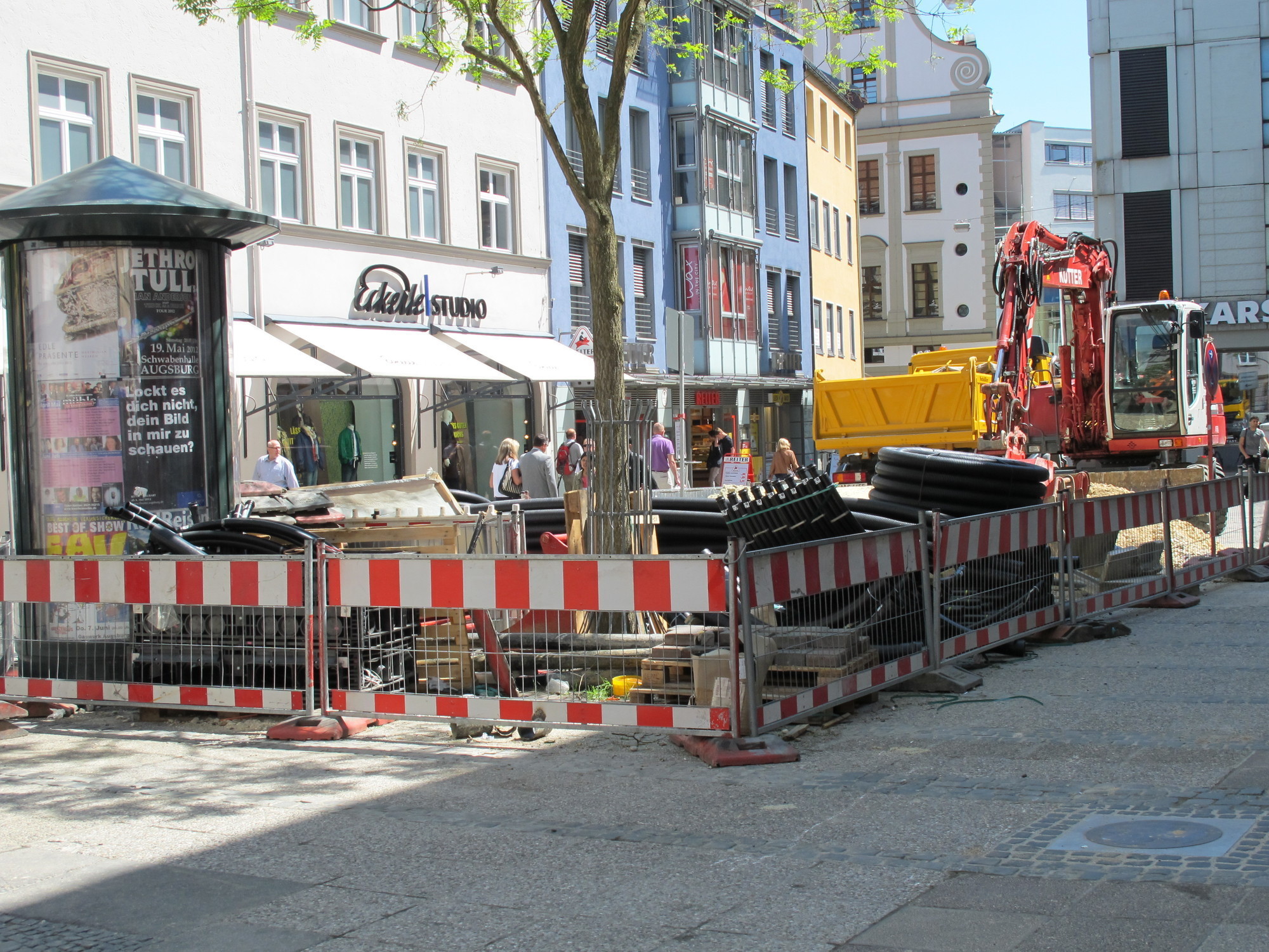 Arbeiten am Königsplatz und in der Innenstadt schreiten voran, Fot: B4B SCHWABEN