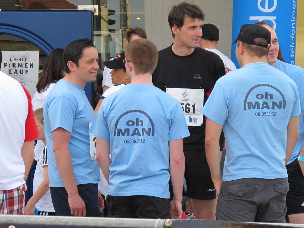 1. Augsburger Firmenlauf: Der Start. Fotos: B4B SCHWABEN