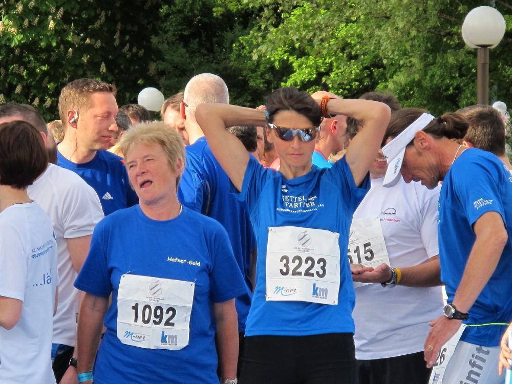 1. Augsburger Firmenlauf: Der Start. Fotos: B4B SCHWABEN