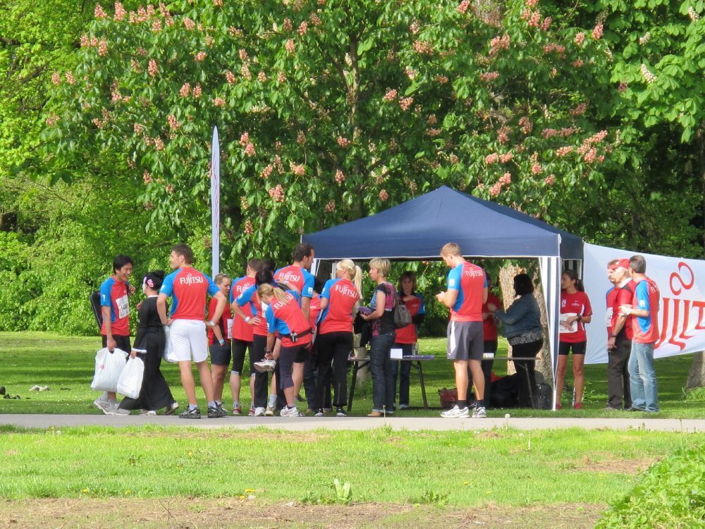 1. Augsburger Firmenlauf: Der Start. Fotos: B4B SCHWABEN