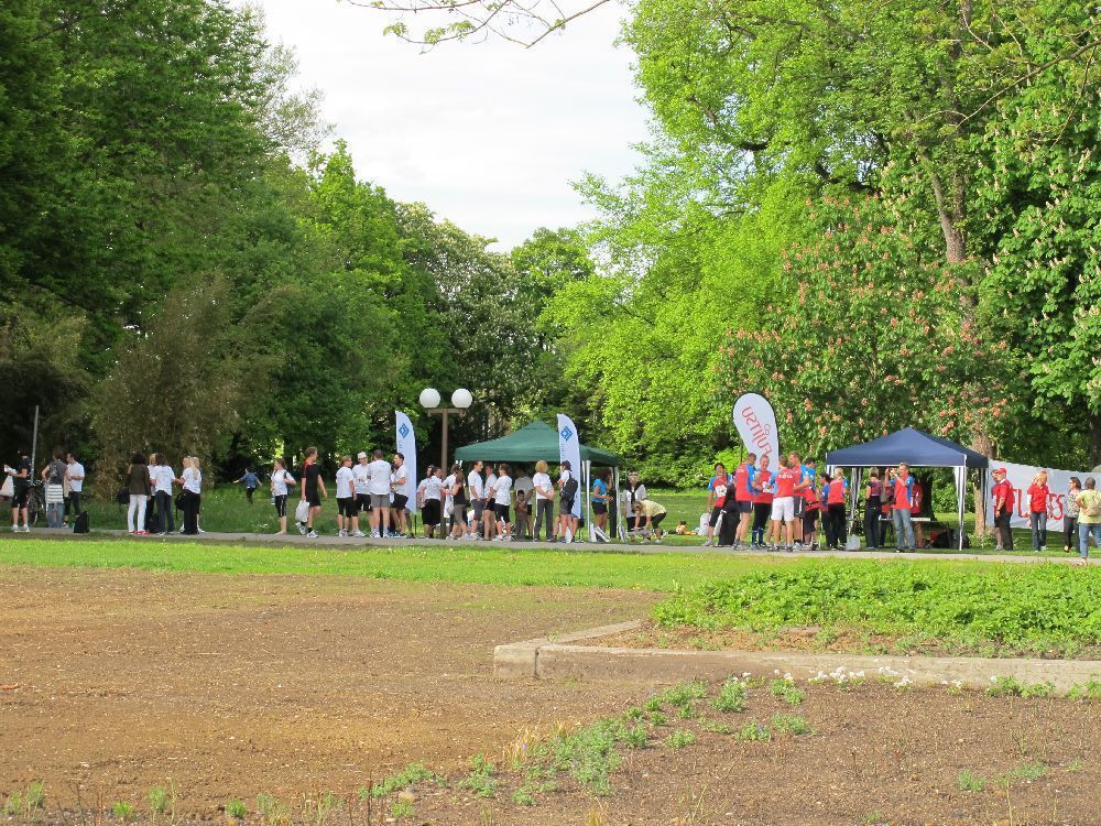 1. Augsburger Firmenlauf: Endlich im Ziel. Fotos: B4B SCHWABEN