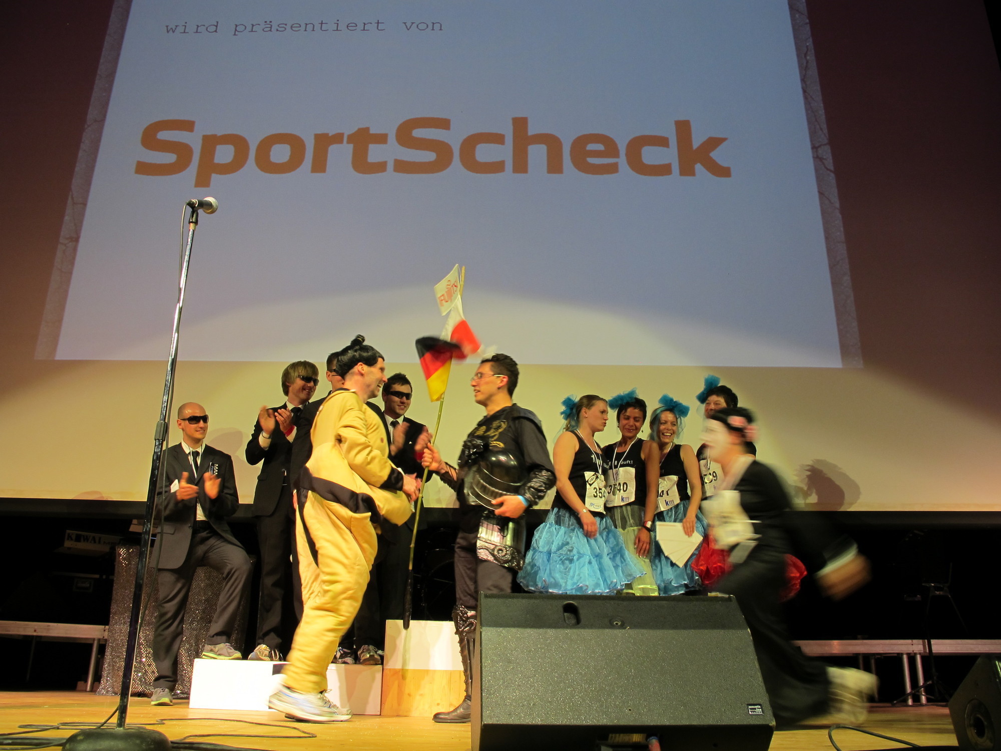 1. Augsburger Firmenlauf Teil 4: Die Siegerehrung