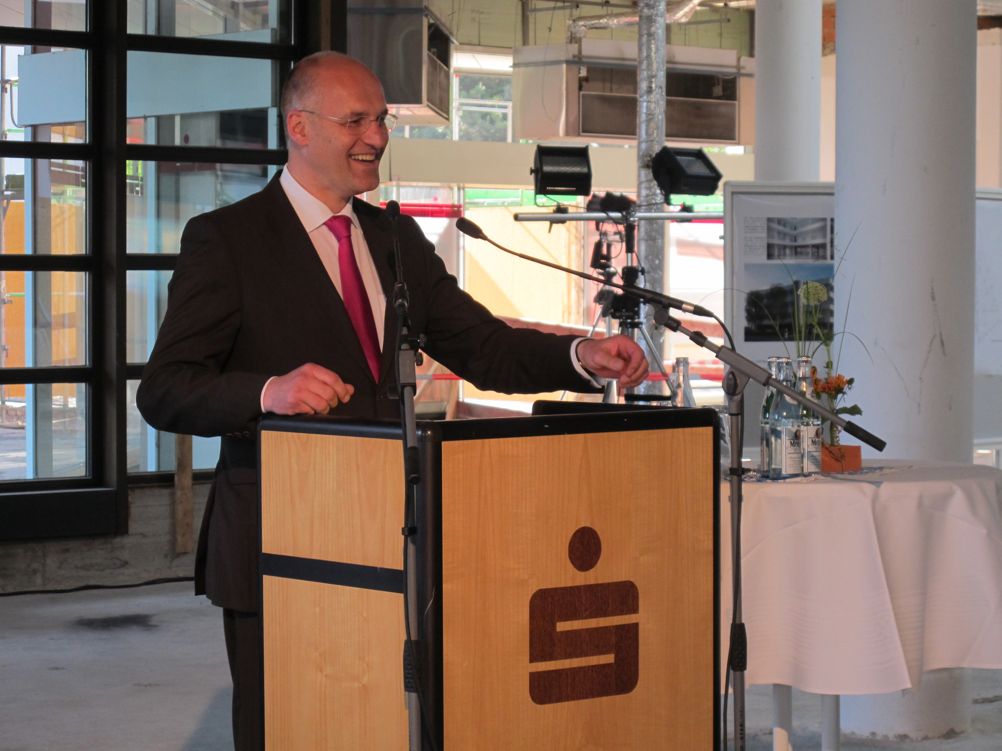 Baustart Party der Stadtsparkasse Augsburg in Friedberg. Quelle: B4B SCHWABEN